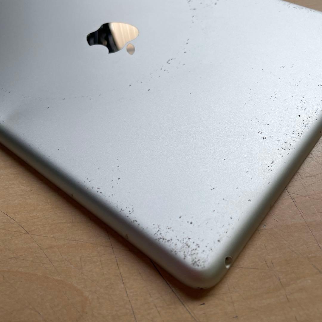 iPad 第8世代　A2270　Wi-Fiモデル　シルバー　32GB ジャンク品