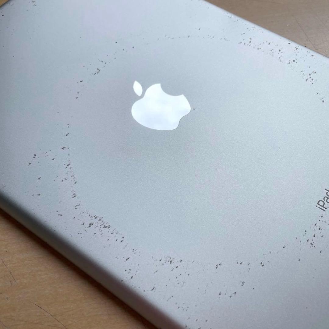 iPad 第8世代　A2270　Wi-Fiモデル　シルバー　32GB ジャンク品