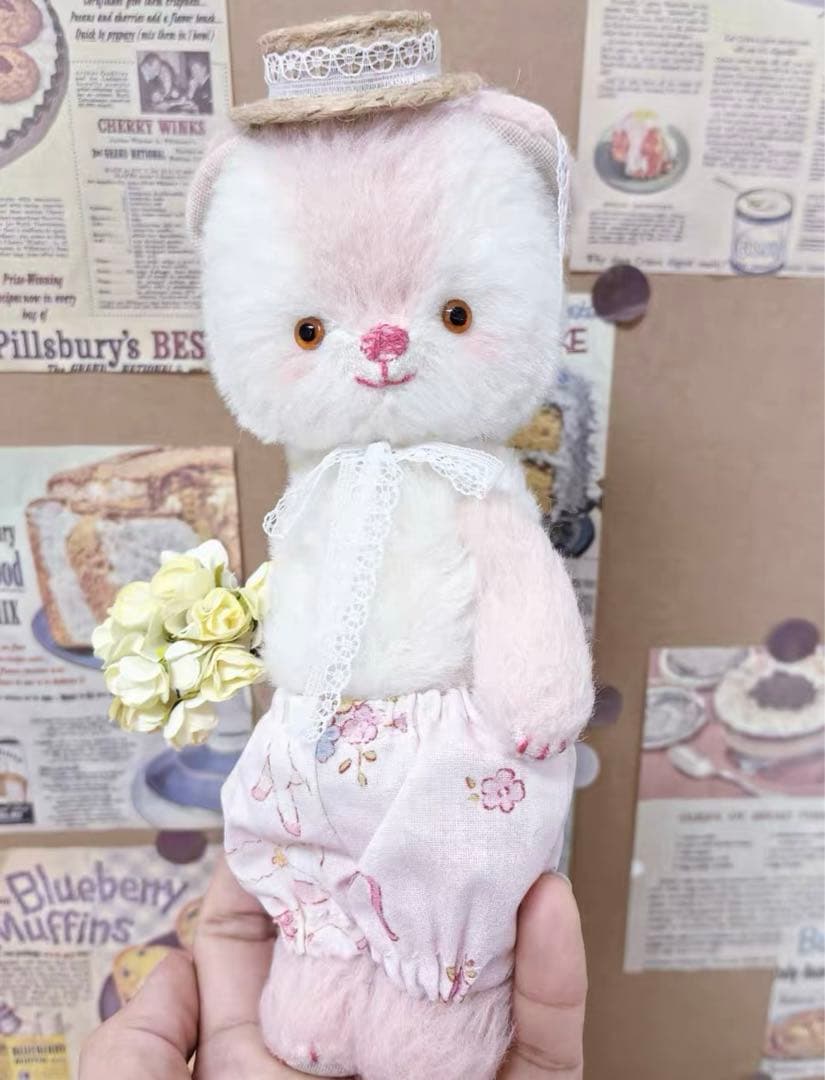 ピンクホワイトのくまちゃん アーティストベア テディベア 海外作家様 ぬいぐるみ
