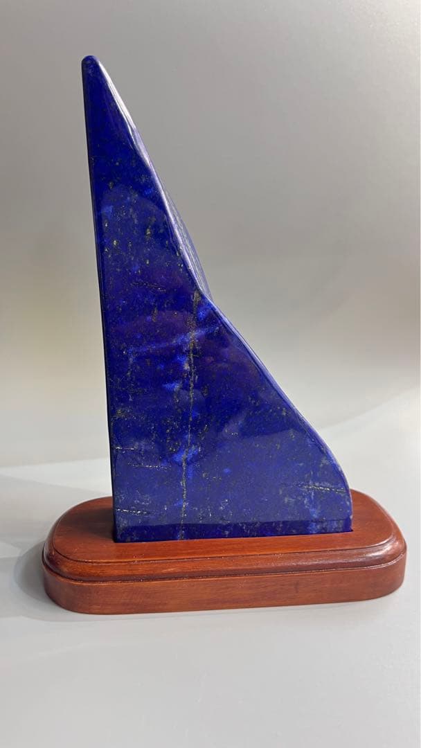 アフガニスタン産ラピスラズリ(木台はつきません)