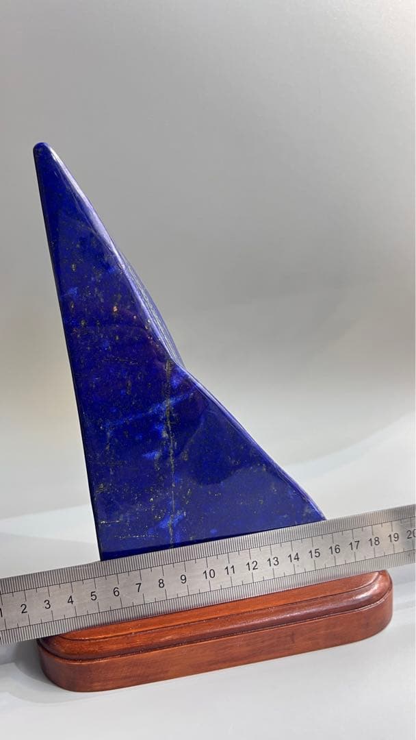 アフガニスタン産ラピスラズリ(木台はつきません)