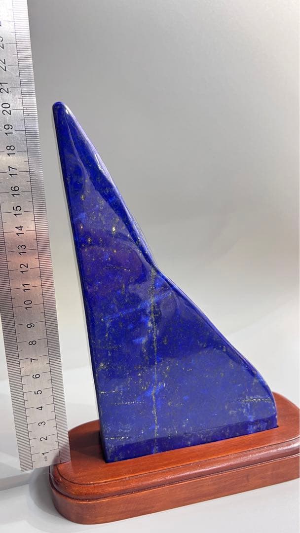 アフガニスタン産ラピスラズリ(木台はつきません)