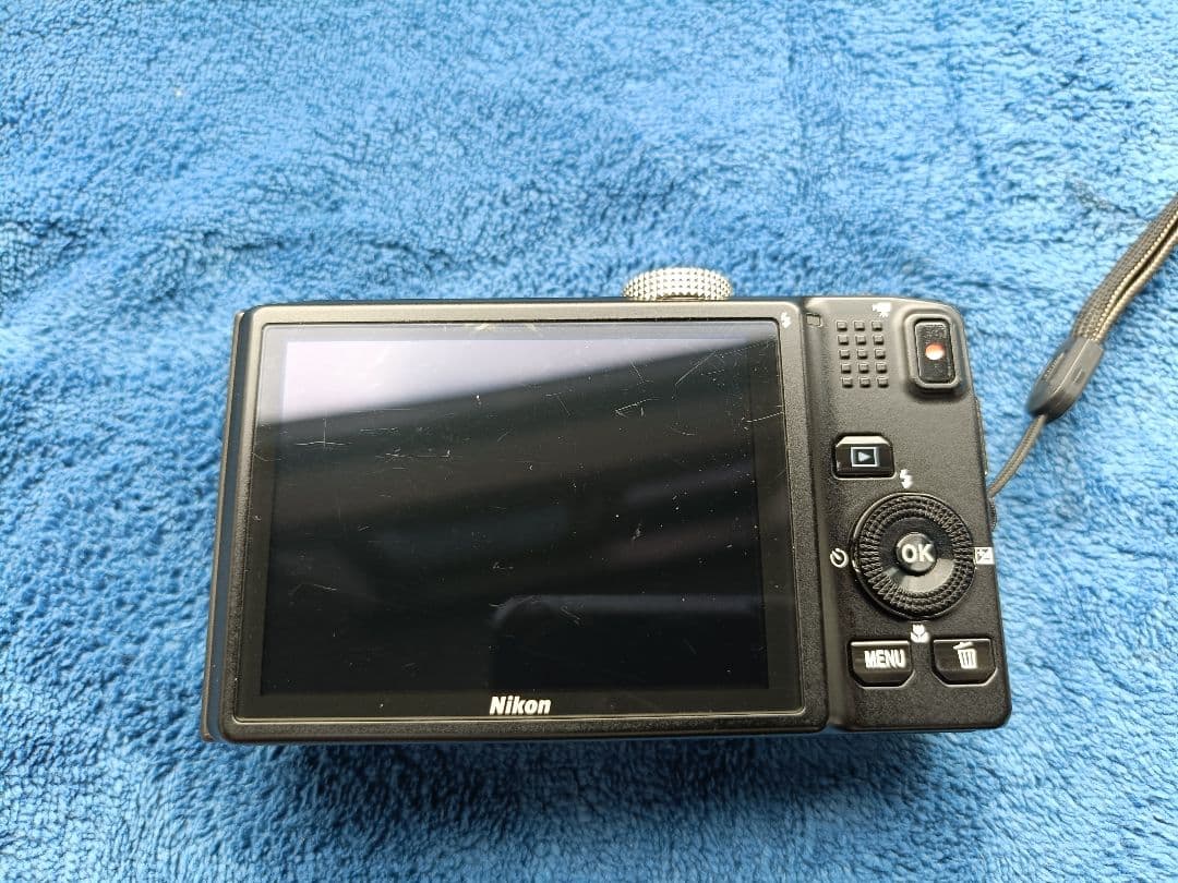 Nikon COOLPIX S8200 デジタルカメラ