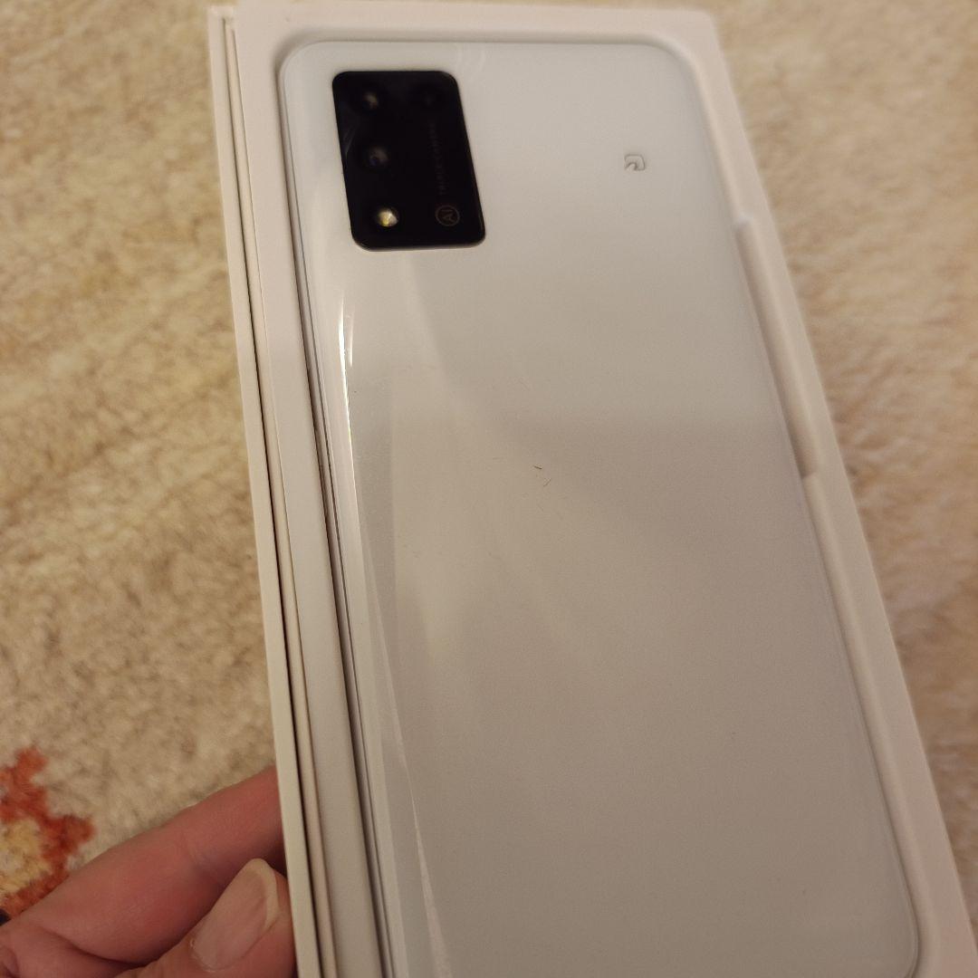 Libero 5G II ホワイト Y!mobile