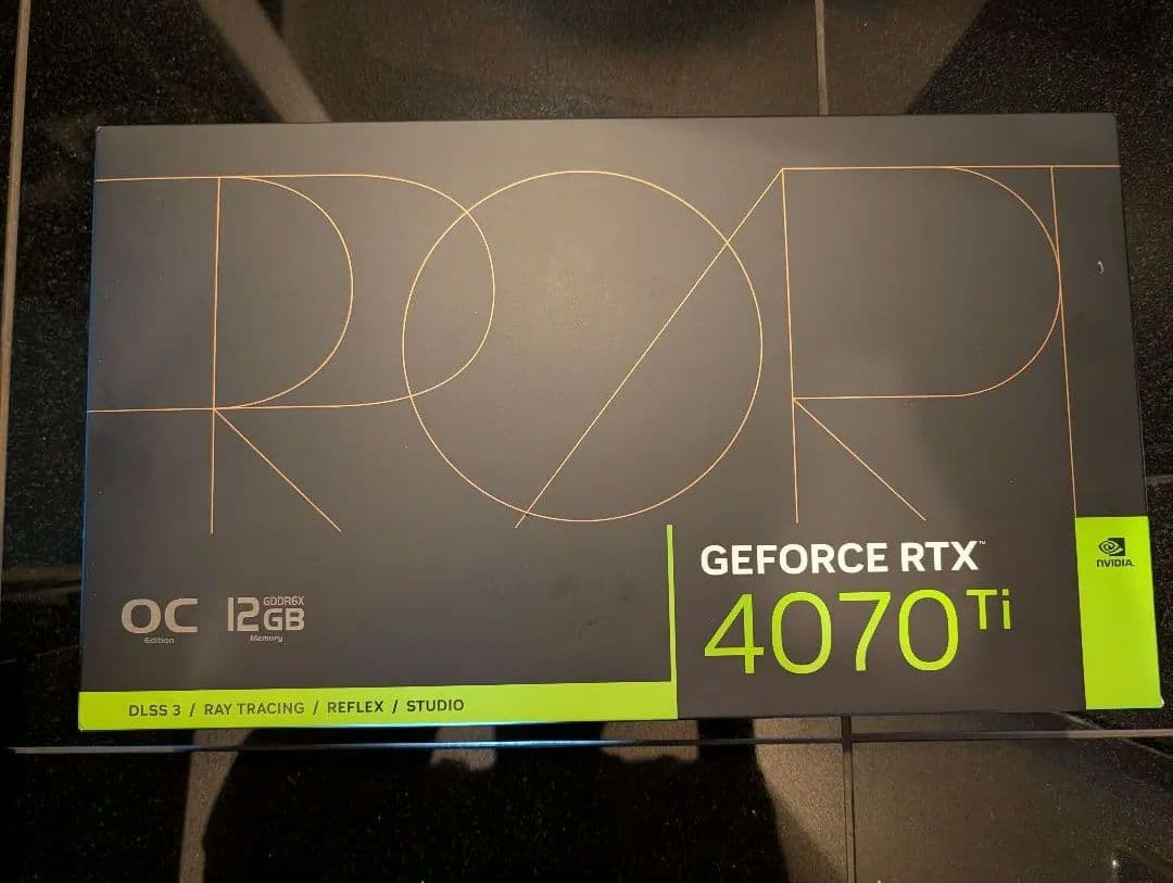 格安！ASUS RTX 4070 Ti ProArt 12GB + 外付GPU