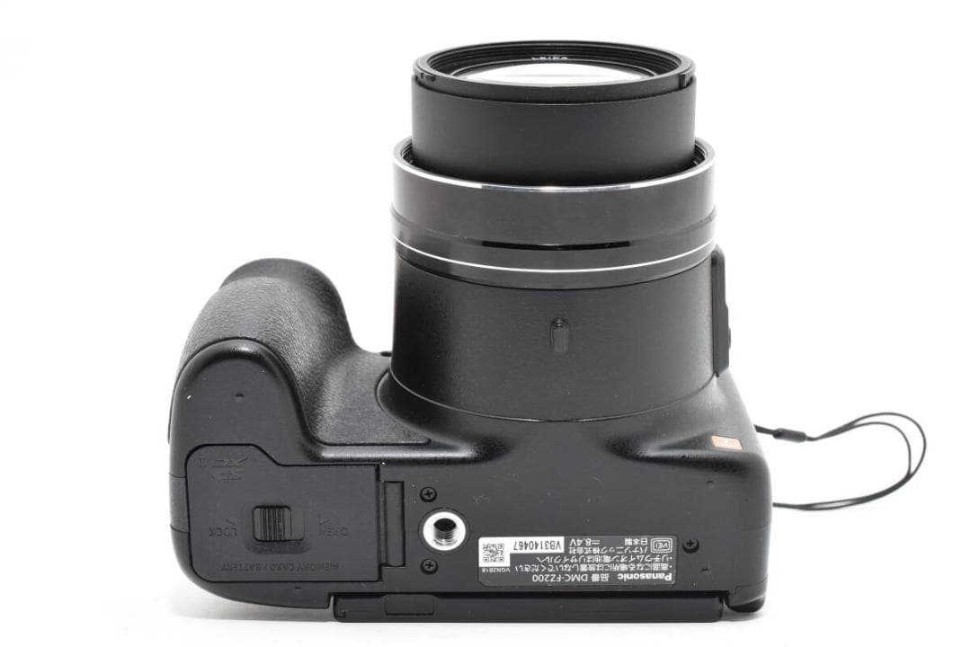 パナソニック DMC-FZ200 望遠ズームデジタルカメラ【元箱・付属品多数】