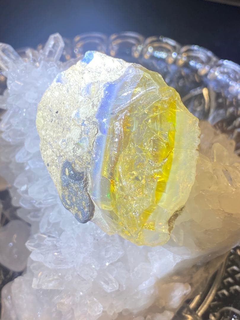 【100CT】特大エチオピア産オパール 原石 （37×39×16mm）写真加工無