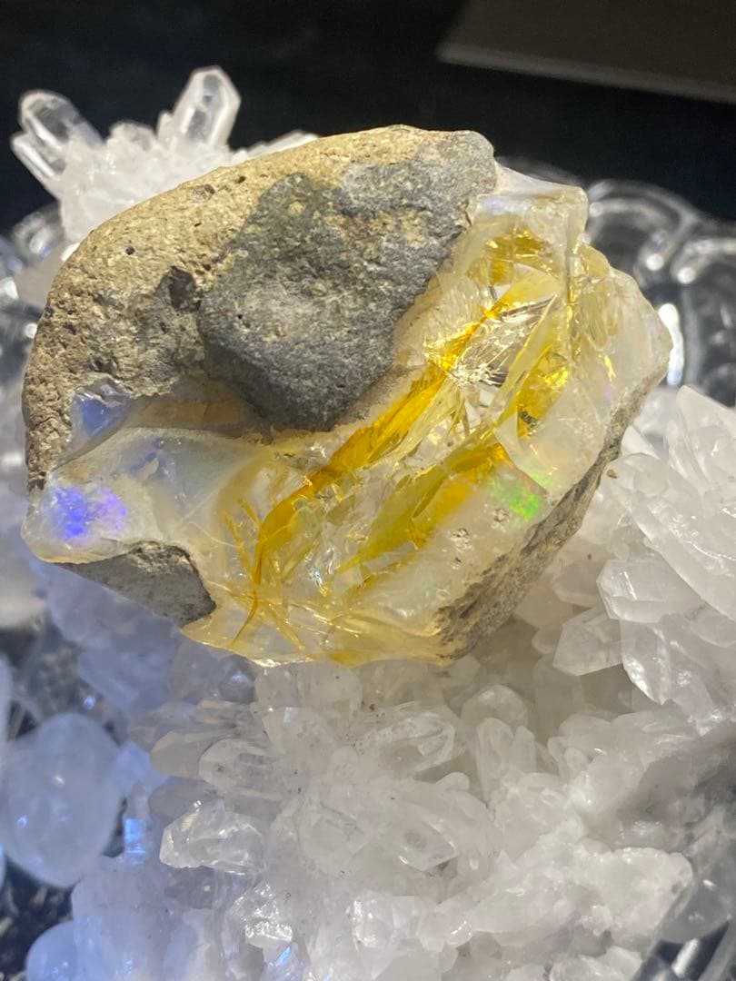 【100CT】特大エチオピア産オパール 原石 （37×39×16mm）写真加工無