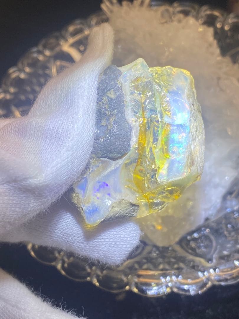 【100CT】特大エチオピア産オパール 原石 （37×39×16mm）写真加工無