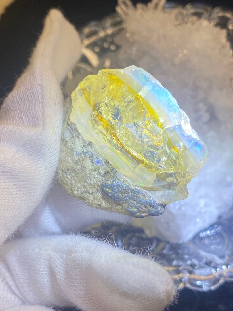 【100CT】特大エチオピア産オパール 原石 （37×39×16mm）写真加工無