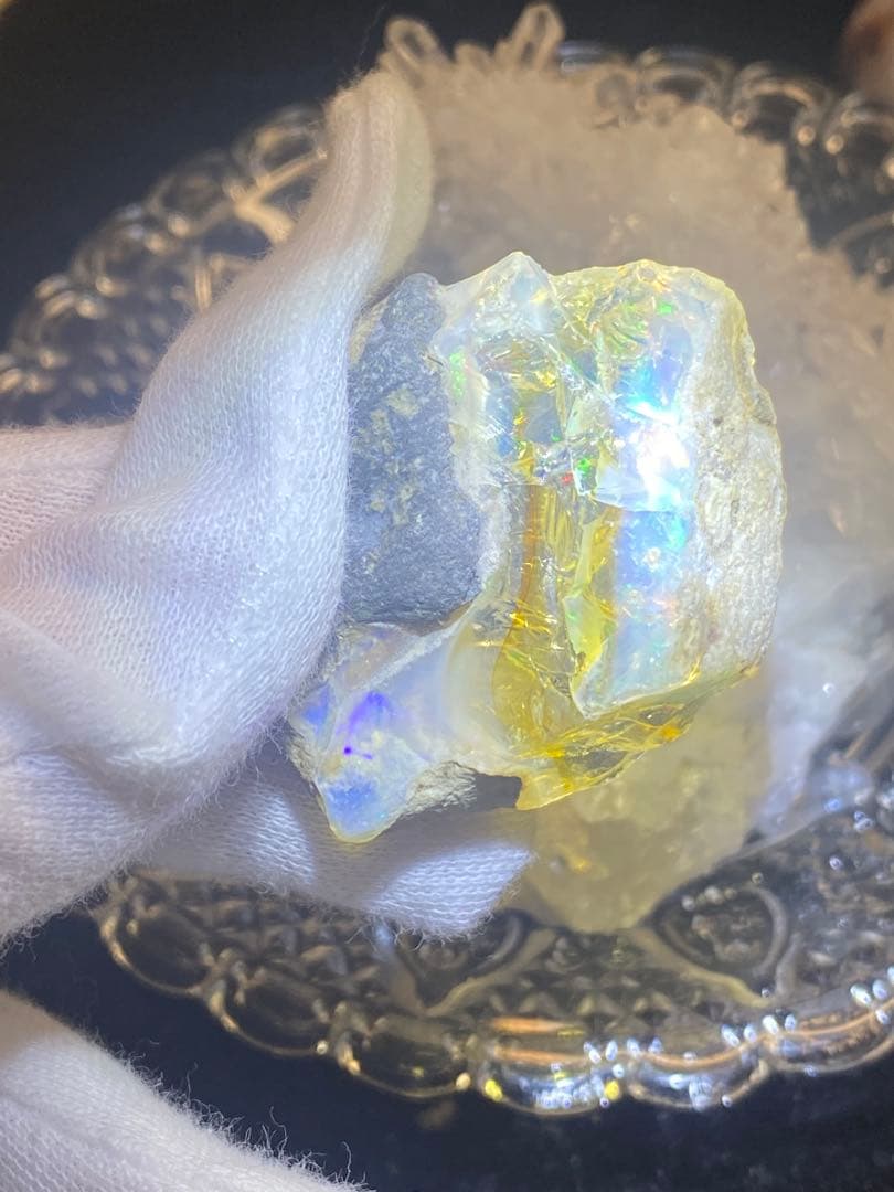 【100CT】特大エチオピア産オパール 原石 （37×39×16mm）写真加工無