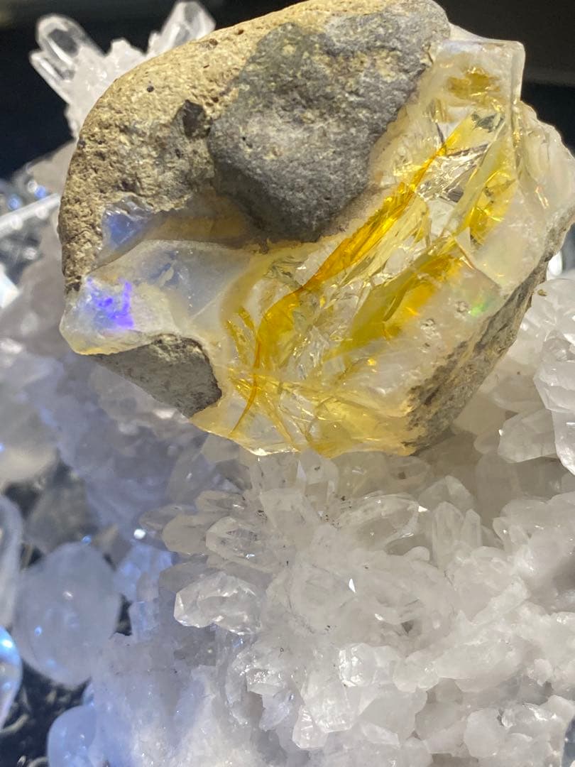 【100CT】特大エチオピア産オパール 原石 （37×39×16mm）写真加工無