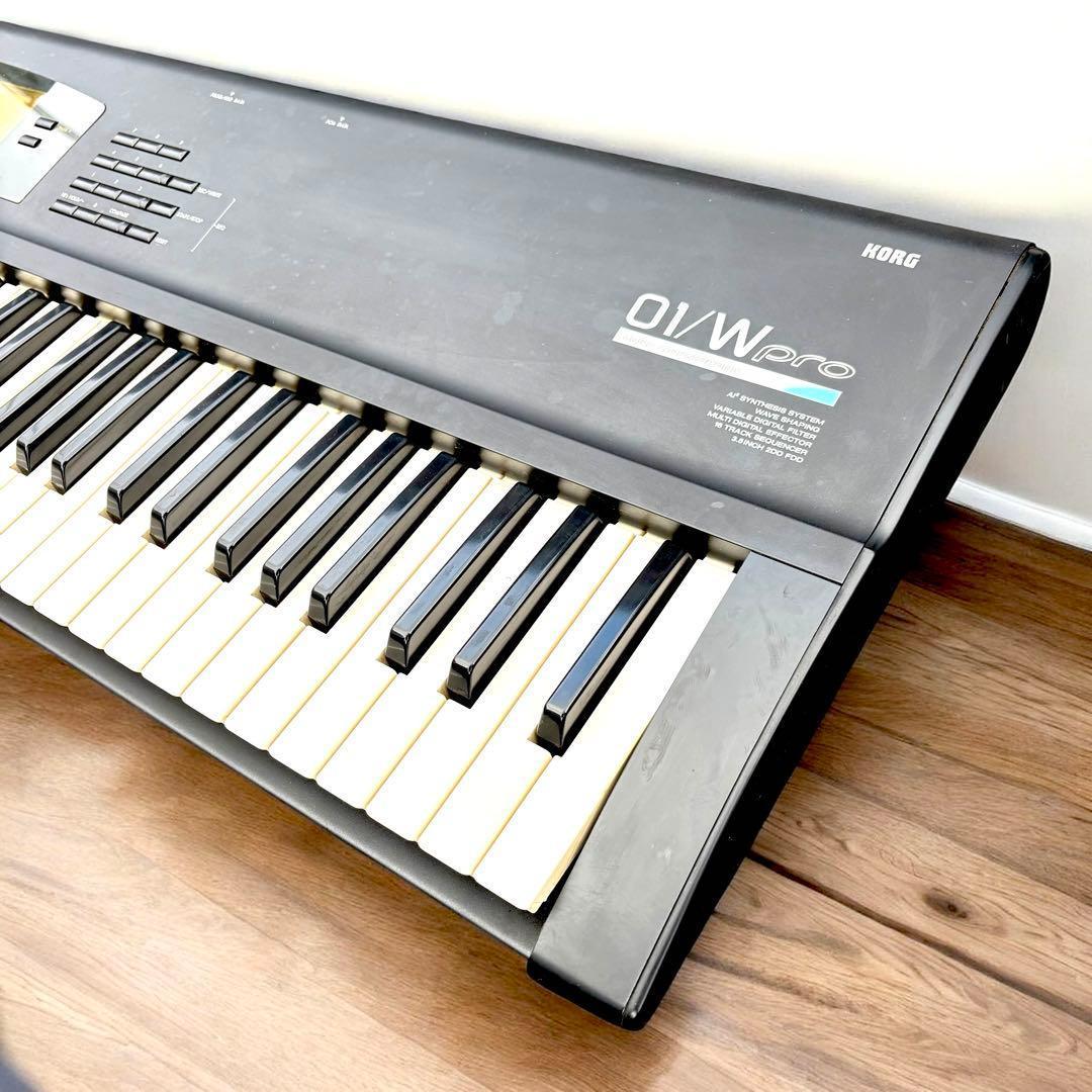KORG 01/W pro シンセサイザー 76鍵 ワークステーション AI2