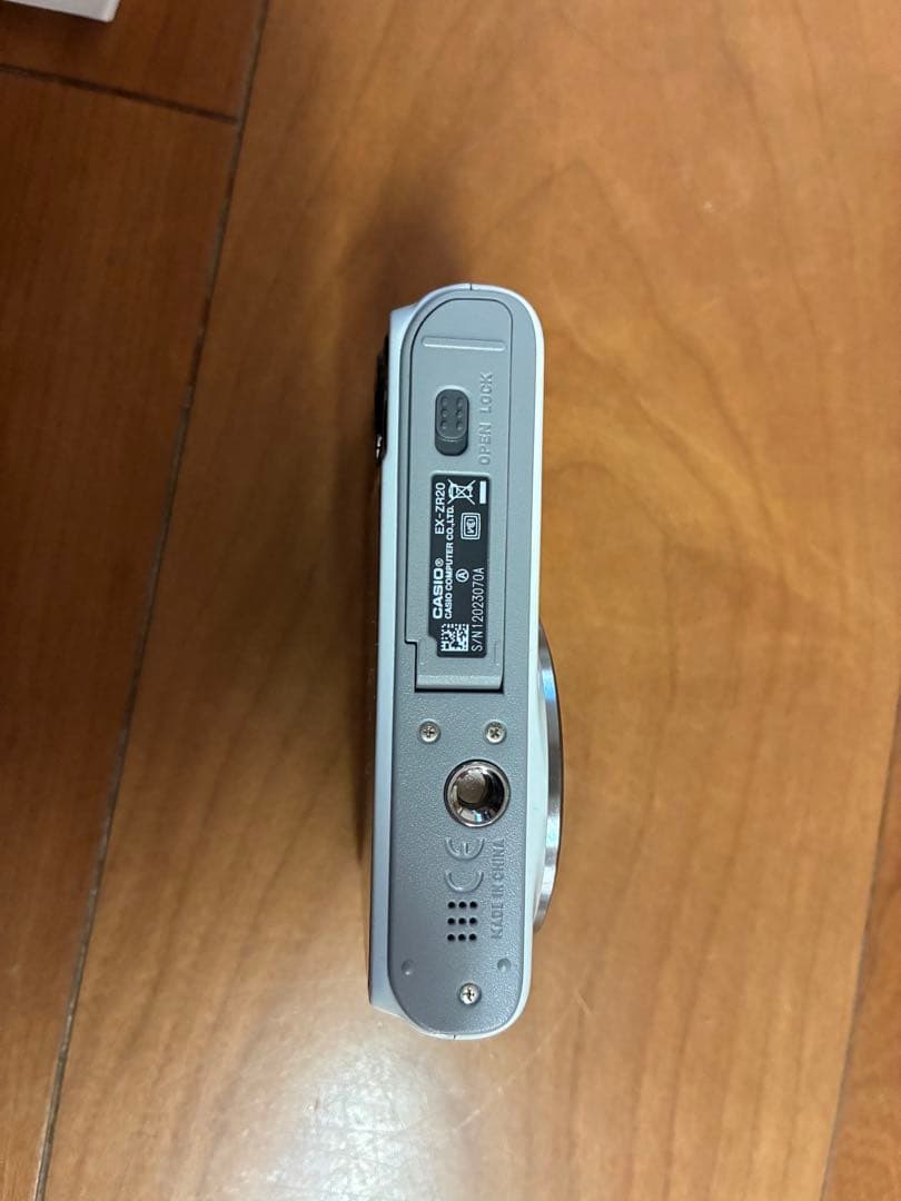 【SDカード付き】CASIO HIGH SPEED EXILIM EX-ZR20