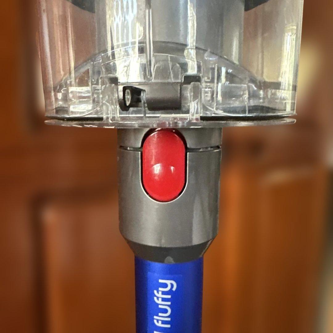 動作良好　ダイソン V11 SV15 Fluffy スティッククリーナー本体