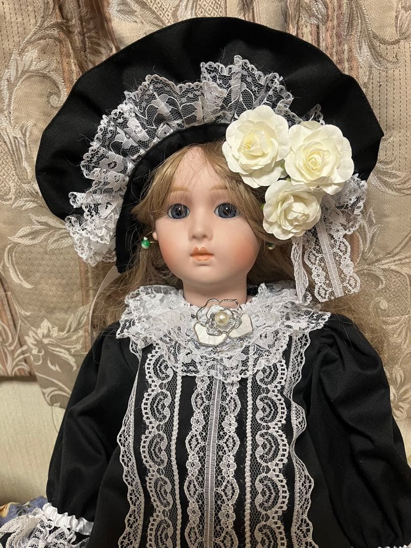 ビスクドール58センチ用ドレスお衣装白✖️黒②ジュモーブリュにも