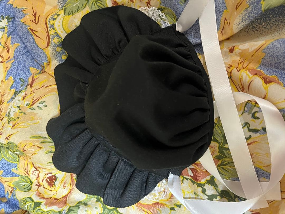 ビスクドール58センチ用ドレスお衣装白✖️黒②ジュモーブリュにも