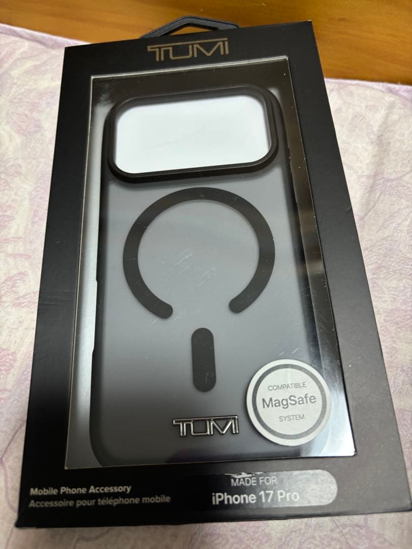 【未使用】TUMI iPhone17 Proケース
