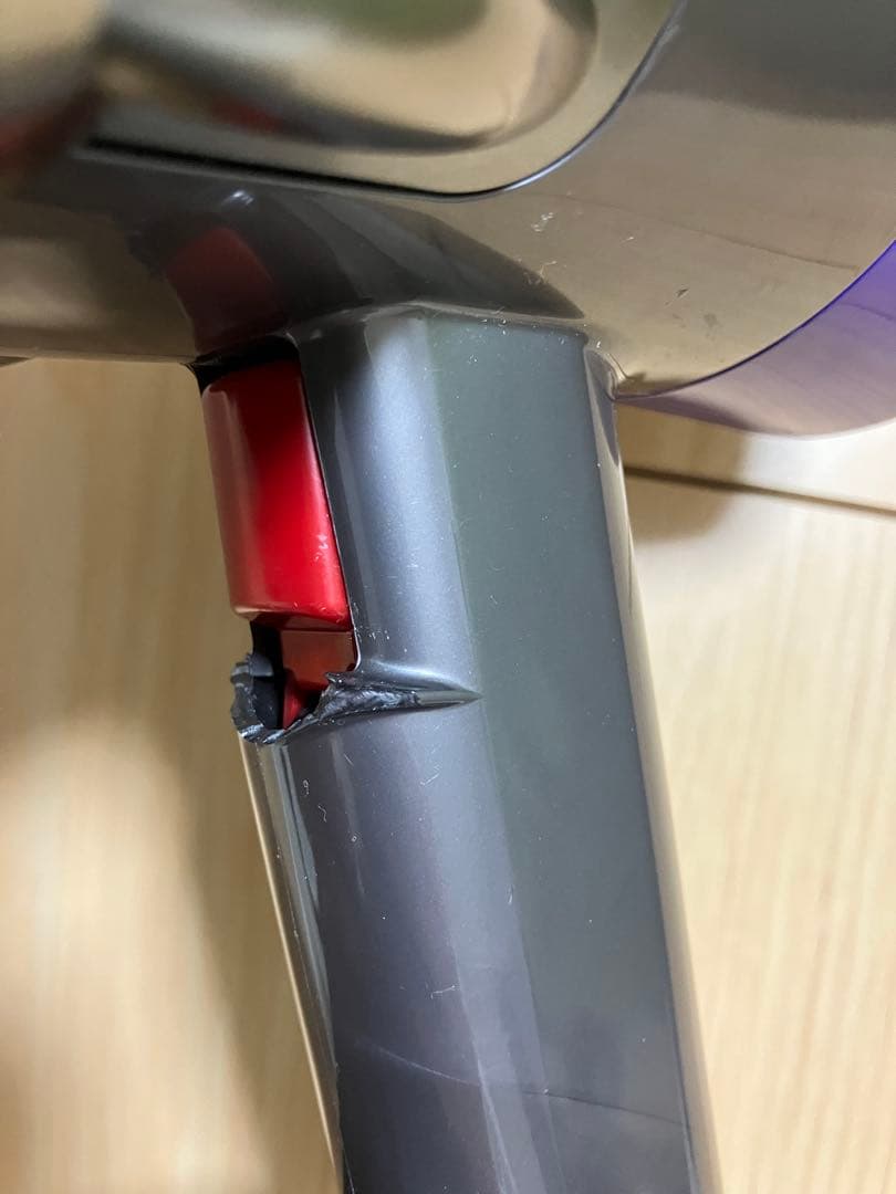 Dyson cyclone v10 fluffy ジャンク　掃除機　正規品