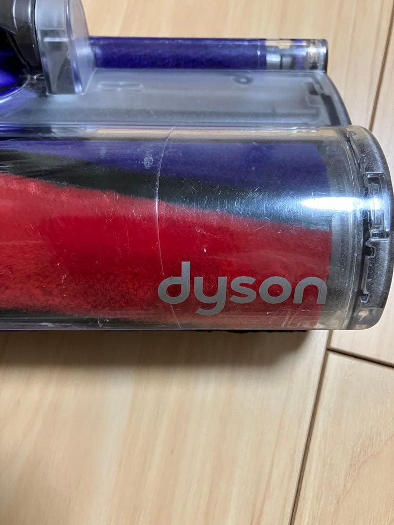 Dyson cyclone v10 fluffy ジャンク　掃除機　正規品