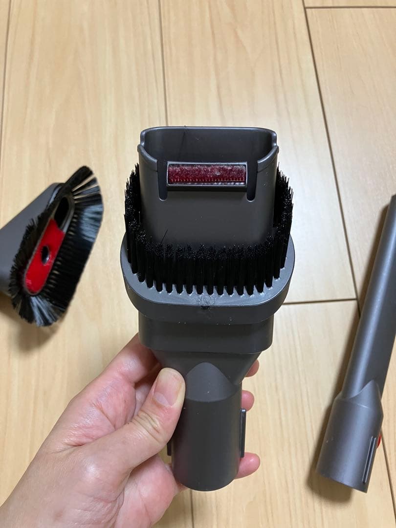 Dyson cyclone v10 fluffy ジャンク　掃除機　正規品