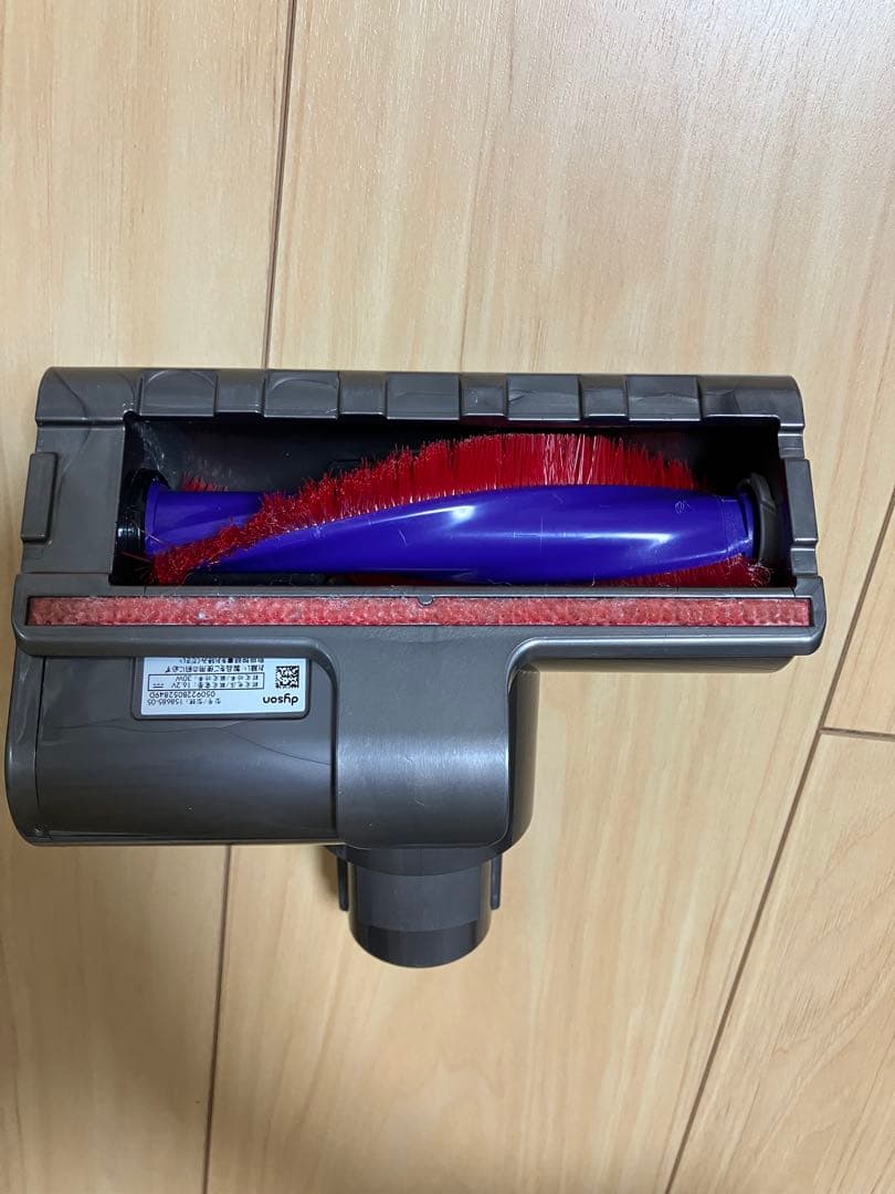 Dyson cyclone v10 fluffy ジャンク　掃除機　正規品