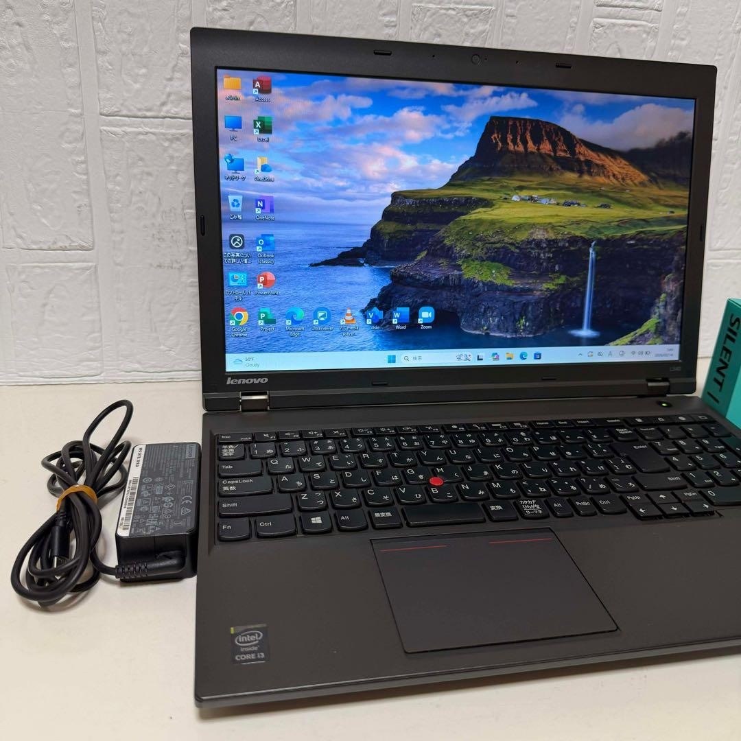 Windows11 オフィス付き　Core i7 メモリ8GB SSD レノボ