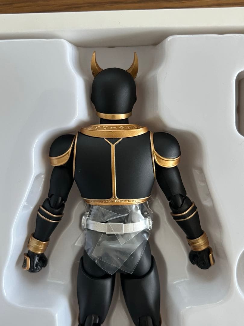 S.H.Figuarts真骨彫製法 仮面ライダークウガ アメイジングマイティ