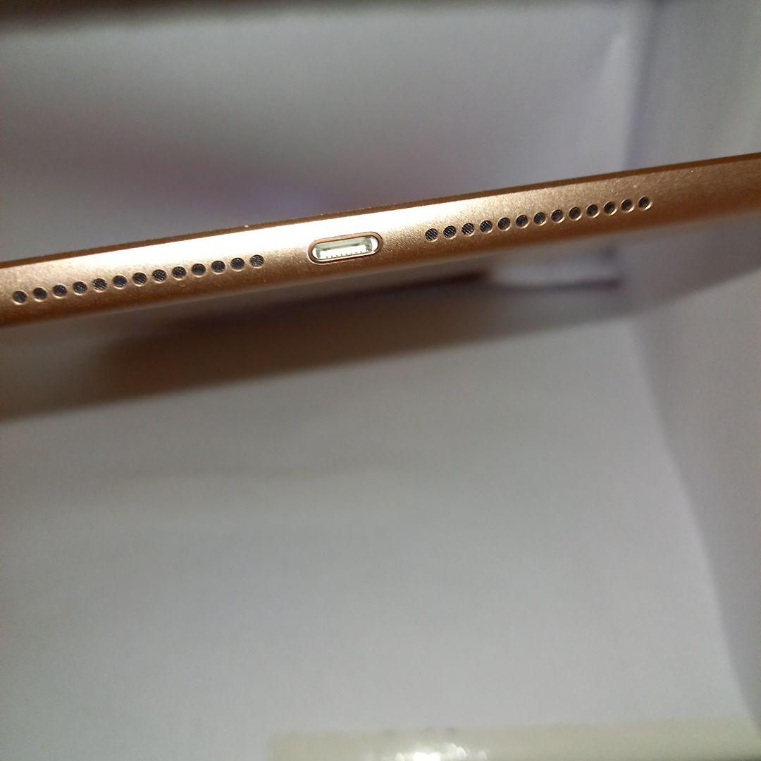 iPad 第6世代　32GB　ゴールド