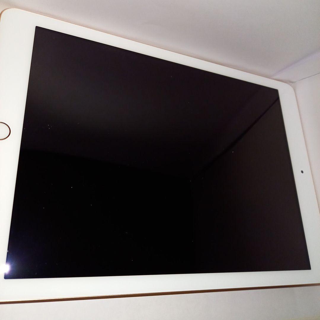 iPad 第6世代　32GB　ゴールド
