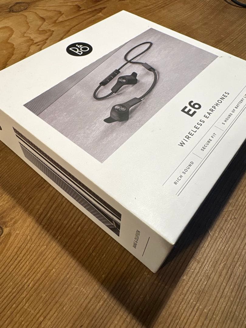 BANG & OLUFSEN E6 バング&オルフセン　ワイヤレスイヤホン