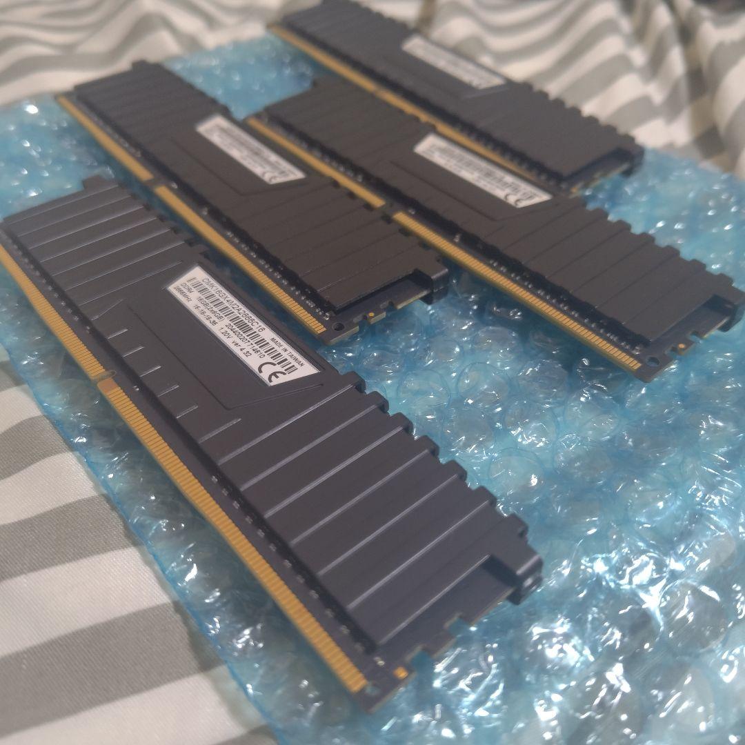【8GB DDR4-2666 ４枚 計32GB】CORSAIR メモリ