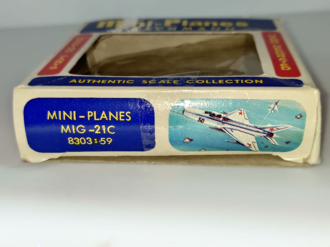当時物 バックマン トミー ミニプレーン 航空機模型 MIG-21C 戦闘機