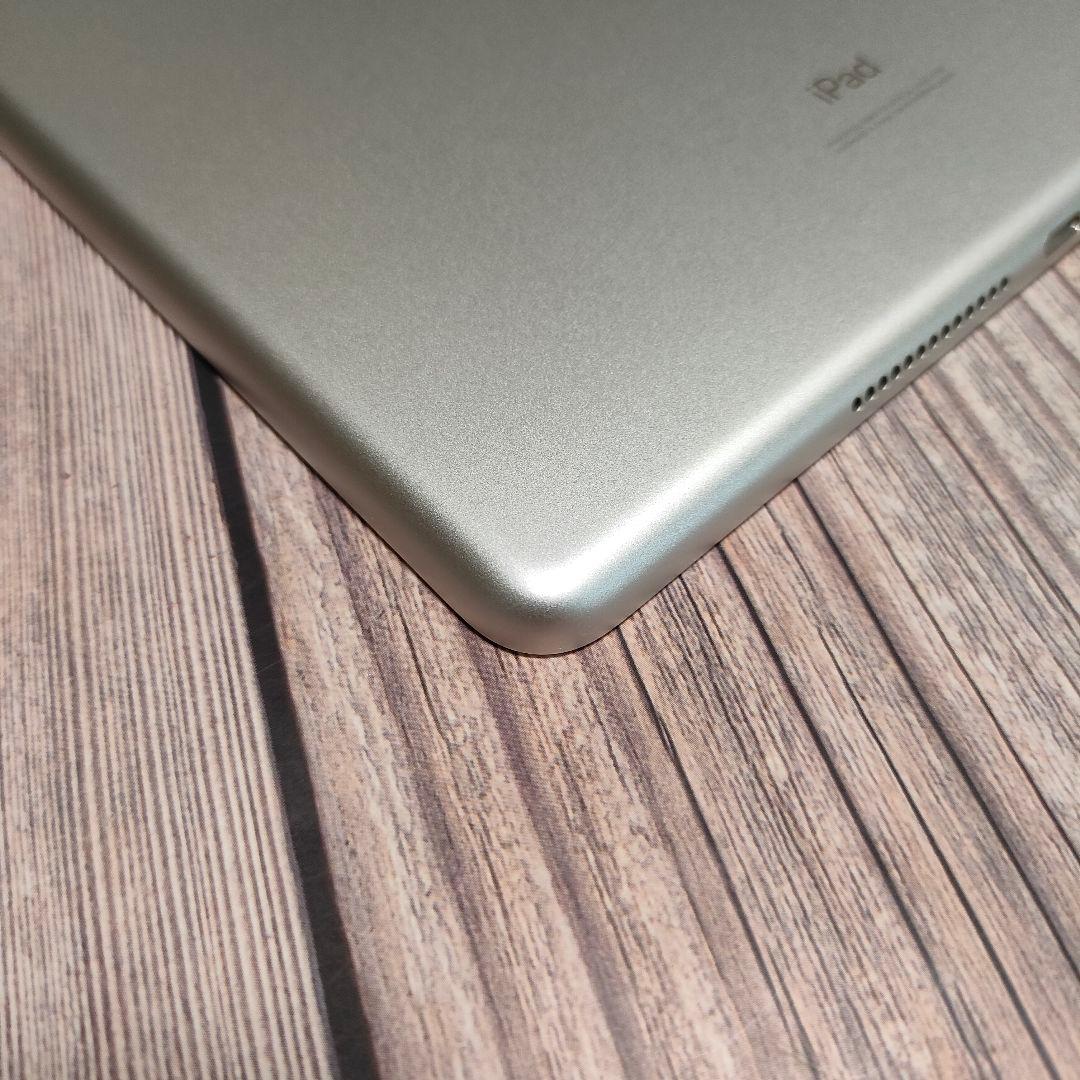 iPad 第7世代 32GB シルバー 新品同様