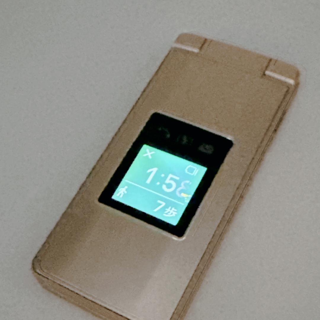 SHARP AQUOSケータイ4 A207SH ゴールド SIMフリー