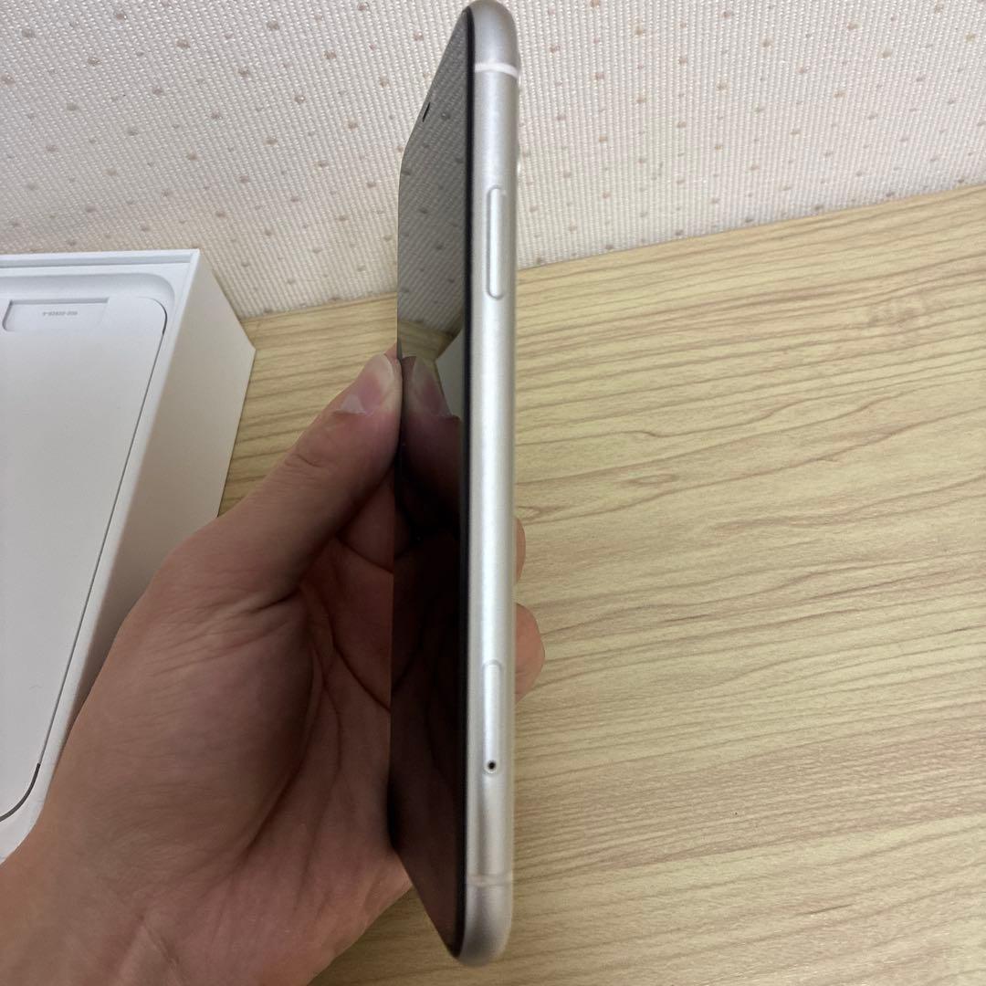 値下げ中【極美品】iPhone 11 ホワイト 128GB SIMフリー 動作⭕️