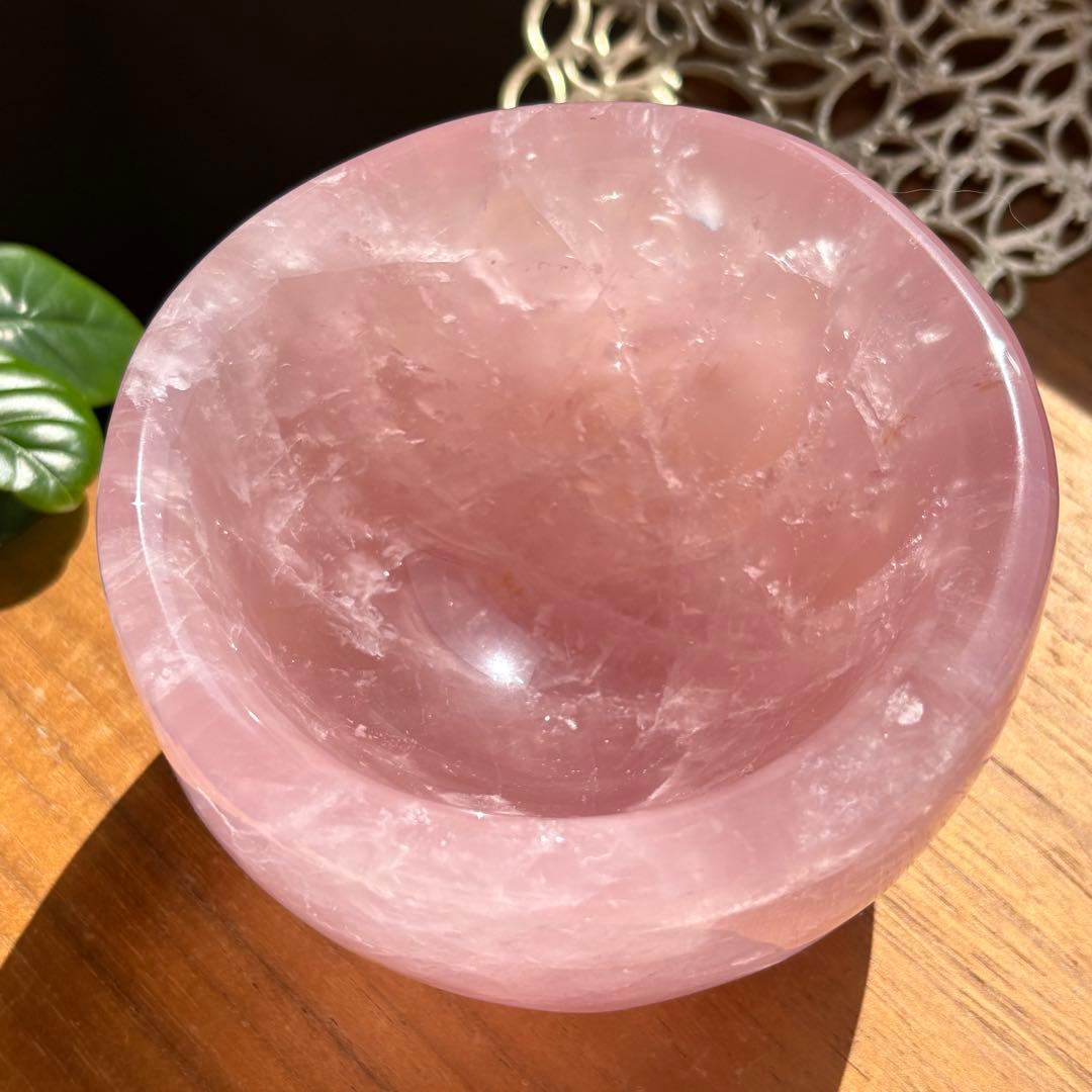 高品質 天然石 マダガスカル産ローズクォーツ ボウル895g