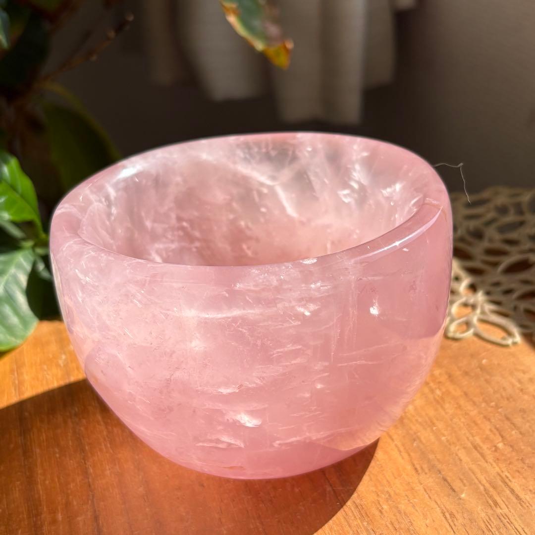 高品質 天然石 マダガスカル産ローズクォーツ ボウル895g