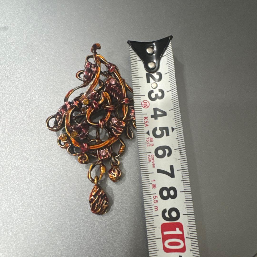 Christian Lacroixクリスチャンラクロワ ブローチ/ペンダント両用