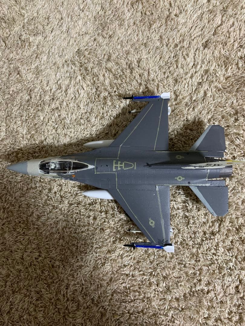 Fー16AとFー16B PLUS ファイティング ファルコンのセット売り