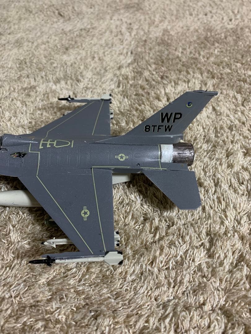 Fー16AとFー16B PLUS ファイティング ファルコンのセット売り