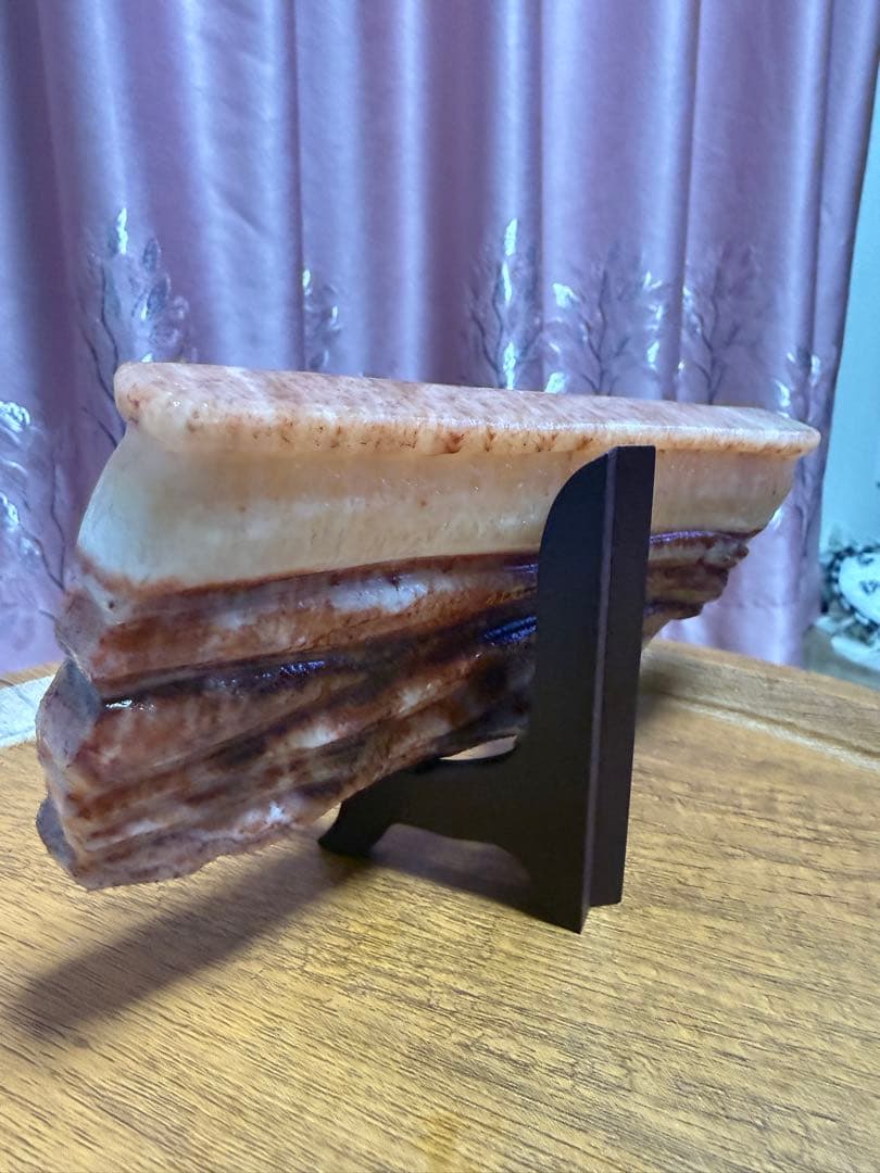 新品超大バラ肉石奇石 天然観賞石 めのうの原石 豚肉石　台座込み　希少　送料無料