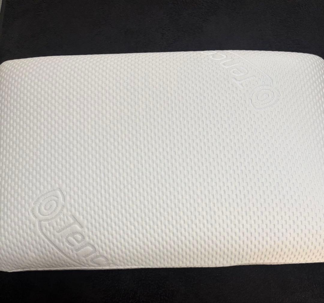 Blue Blood ブルーブラッド　枕　ストレートネック