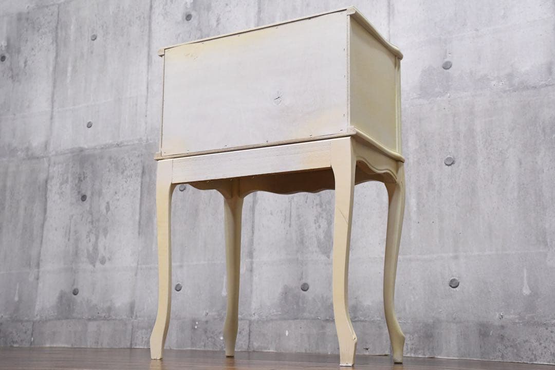 EDC61 イタリア製 猫脚 ハンドペイント ロココ調 コンソールチェスト 3段