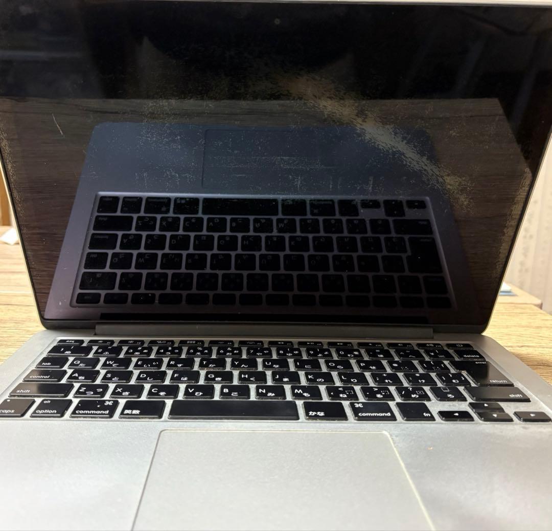 Apple MacBook Pro 13インチ　A1502