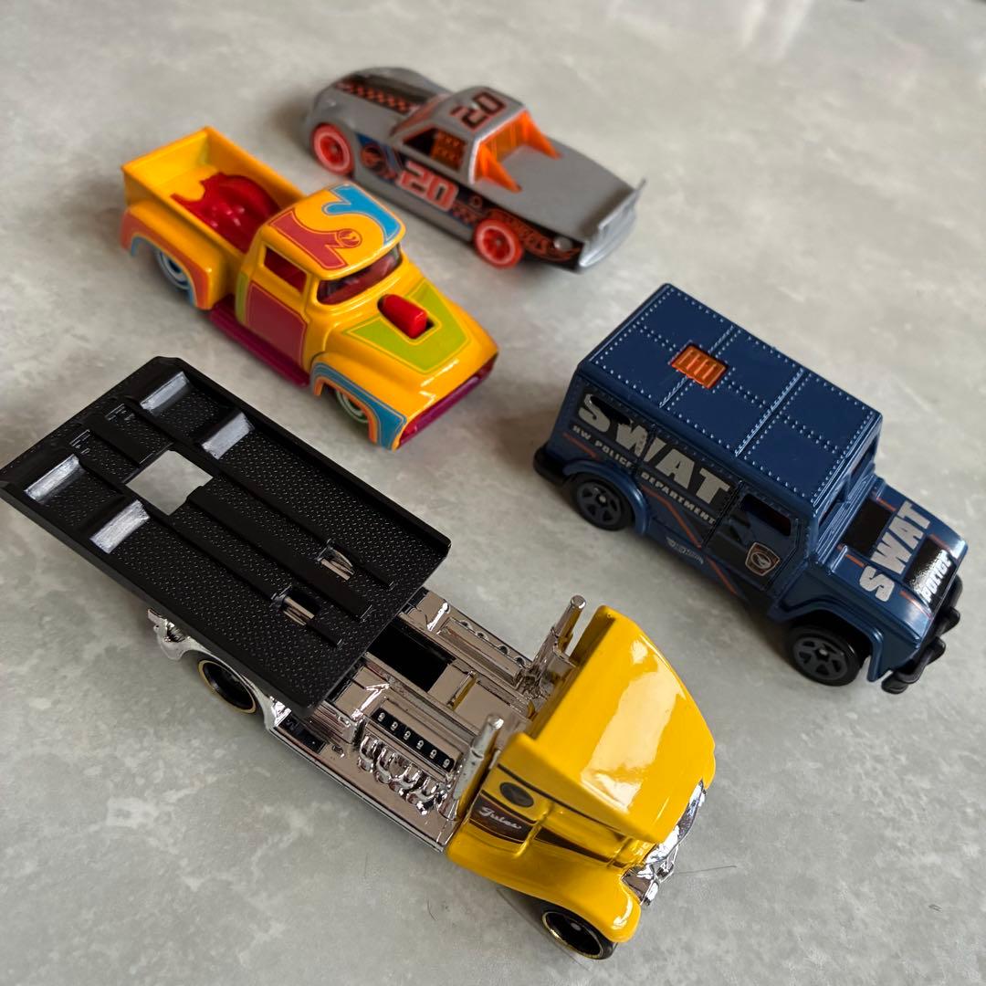 ホットウィール　ポルシェ933他8台トレジャーハント4台　人気車種１２台セット