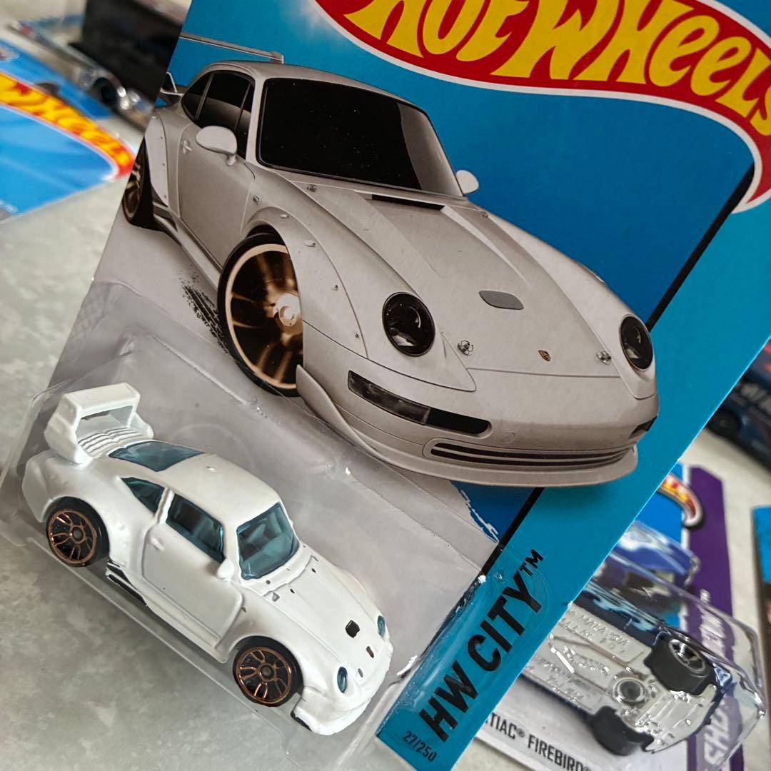 ホットウィール　ポルシェ933他8台トレジャーハント4台　人気車種１２台セット