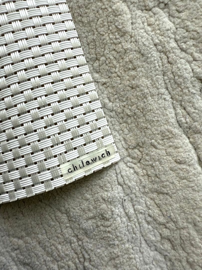 チルウィッチ　テーブルランナー　テーブルセンター　ランチョンマット