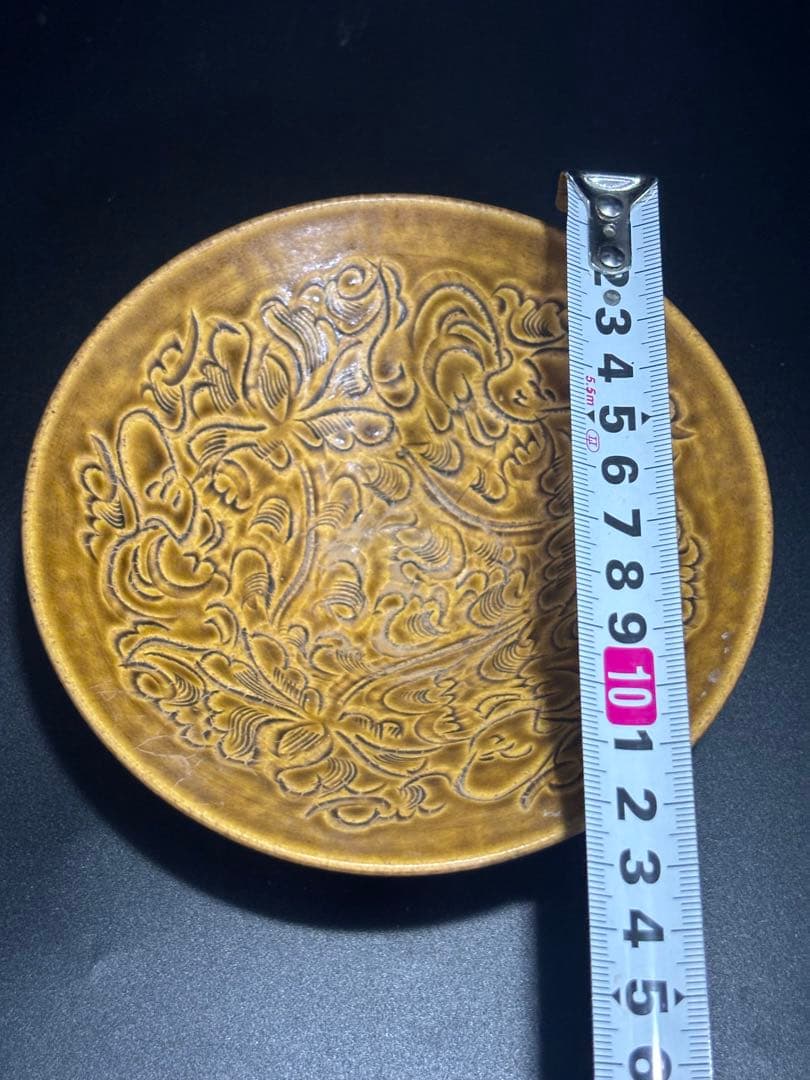 中国　宋元時代 金色の浮彫り陶器皿