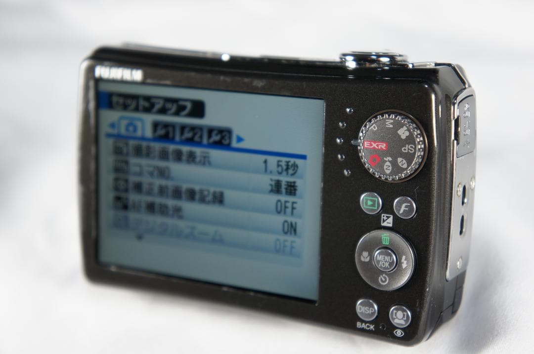 FUJIFILM FinePix F200EXR ［ブラック］